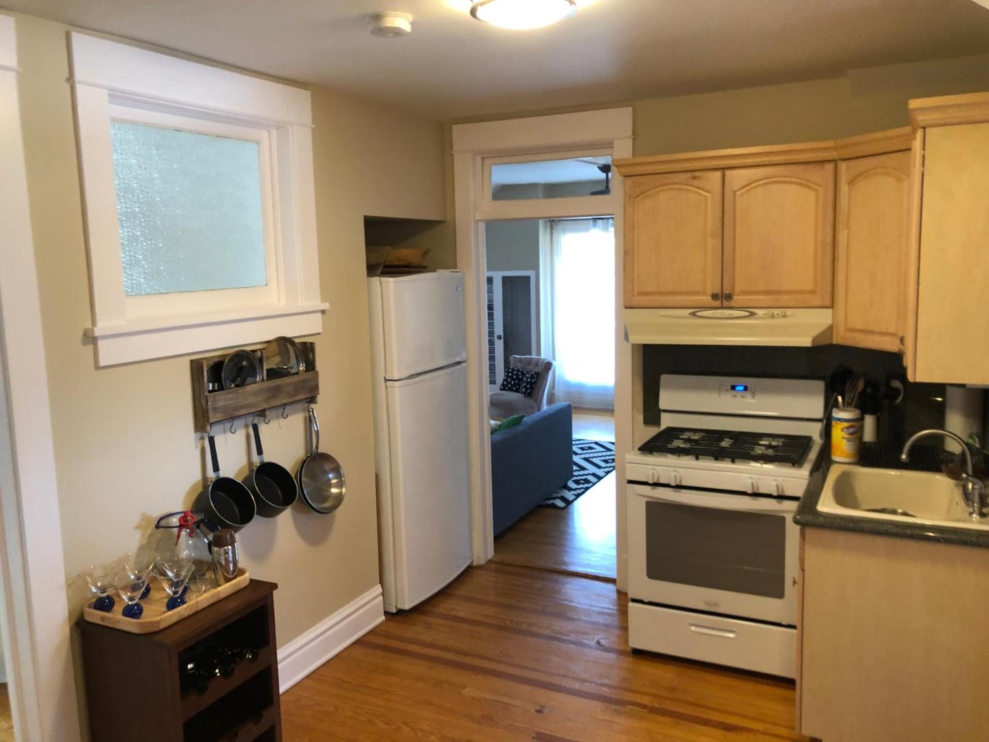New! Apartment In Historic Mansion. Location! Views! DEN 外观 照片