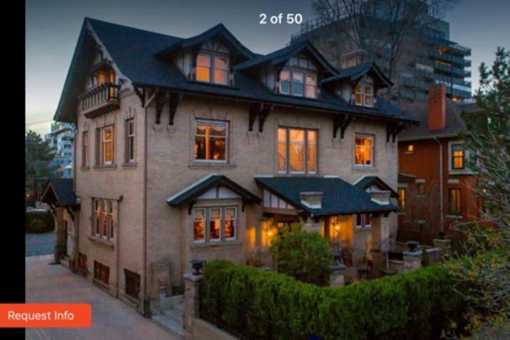 New! Apartment In Historic Mansion. Location! Views! DEN 外观 照片
