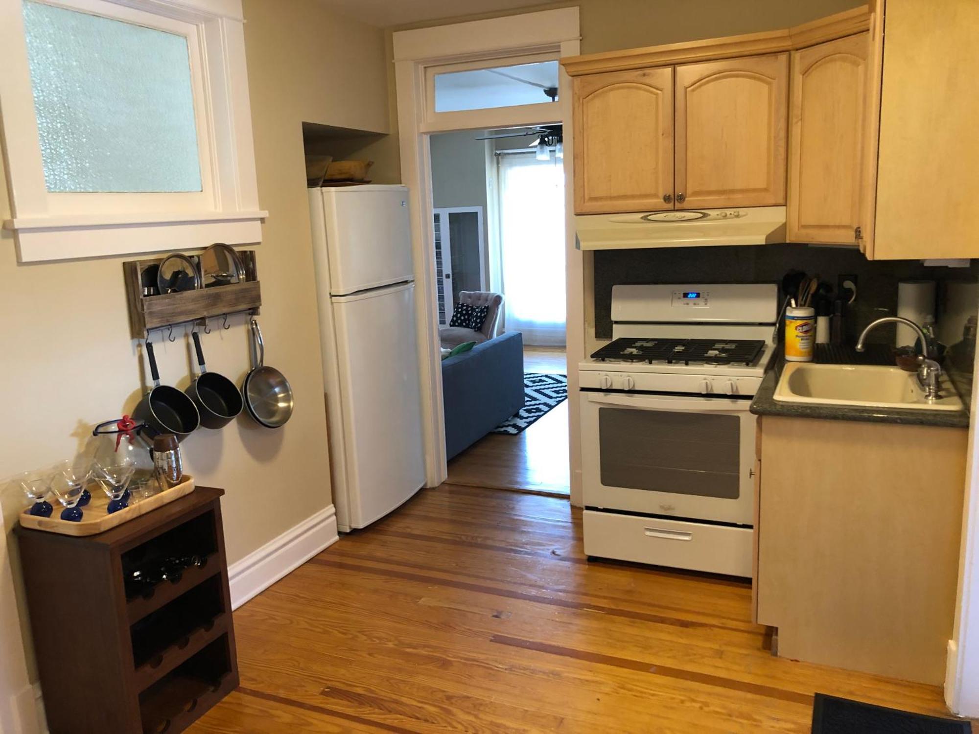 New! Apartment In Historic Mansion. Location! Views! DEN 外观 照片